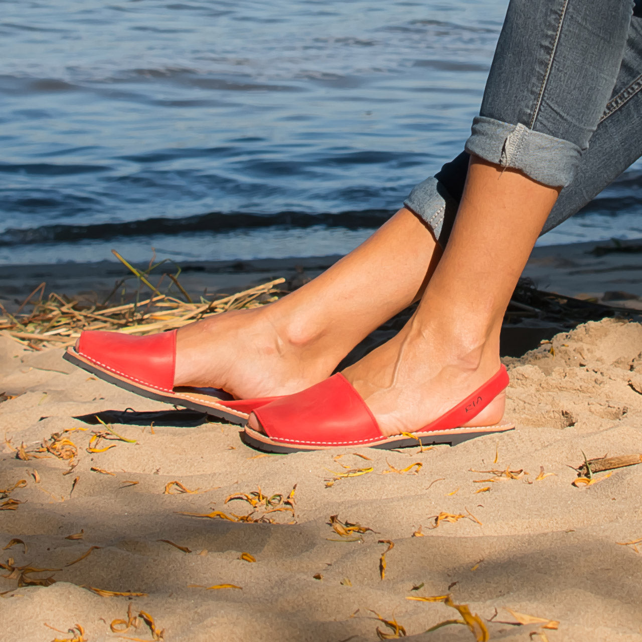 Klassische spanische Avarca Sandale für Damen in Rot