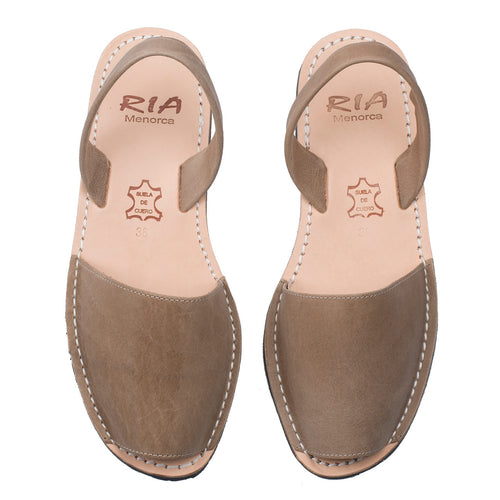 Original Sandalen Avarcas de Menorca von RIA aus Spanien in Graubraun