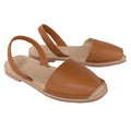Braune Avarcas Komfort Sandalen von Ria Menorca für Damen mit Karamellsohle
