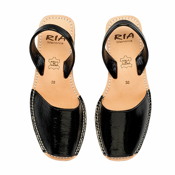 Damen Avarca Sandale mit Absatz von oben.